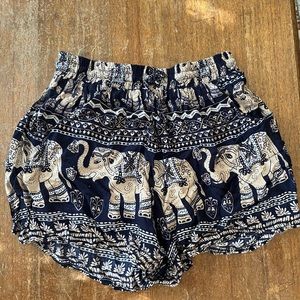 Comfy elephant lounge shorts